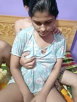 Jerin_Couple61 Show Webcam