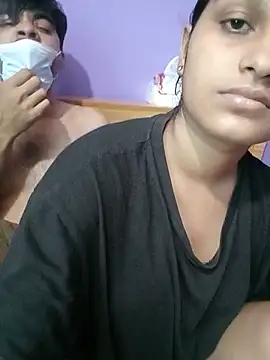 הופעת וובקאם של Jerin_Couple61
