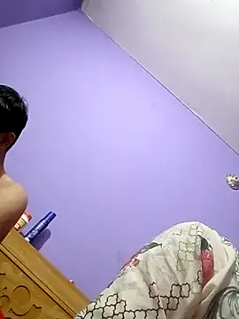Jerin_Couple61: διαδικτυακό σόου στην κάμερα