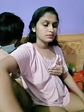 Show modela Jerin_Couple61 na web-kameri