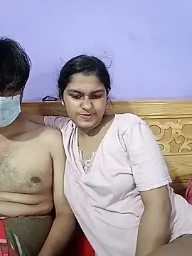 Jerin_Couple61 Pertunjukan Webcam