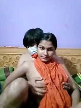 הופעת וובקאם של Jerin_Couple61