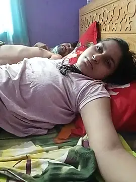 Jerin_Couple61 Show Webcam