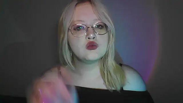 Chat XXX en directo de Elayne_Sweet