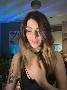 Show modela Rita_Tease na web-kameri
