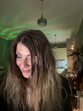 Rita_Tease's Live Chat Room