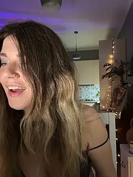 Rita_Tease: διαδικτυακό σόου στην κάμερα