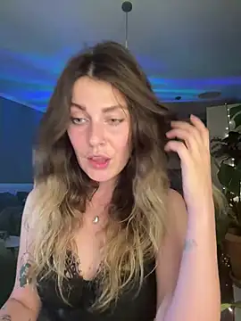 Rita_Tease 即時 XXX 聊天