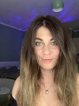 Rita_Tease Adlı Modelin Canlı XXX Sohbeti
