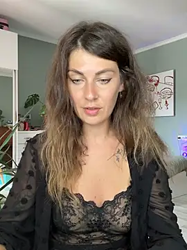 Rita_Tease Adlı Modelin Canlı XXX Sohbeti