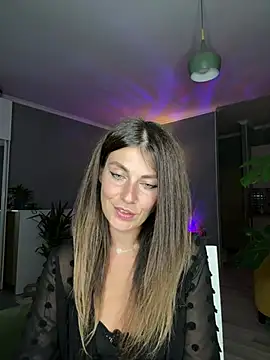 Rita_Tease Adlı Modelin Web Kamerası Şovu