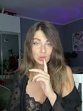 Show modela Rita_Tease na web-kameri