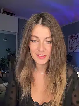 Rita_Tease: διαδικτυακό σόου στην κάμερα