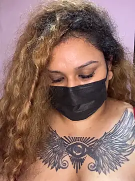 VelvetPoison 现场XXX聊天