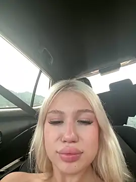 Show de webcam de Kiss_Auroraa