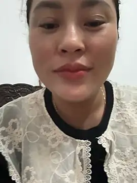 Lina-Naughty Show Webcam