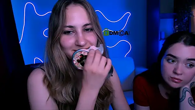 so_hot_rosalie's Webcam Show