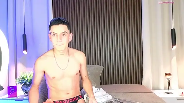 Liam_Fiire Pertunjukan Webcam