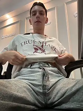 Liam_Fiire webcam show
