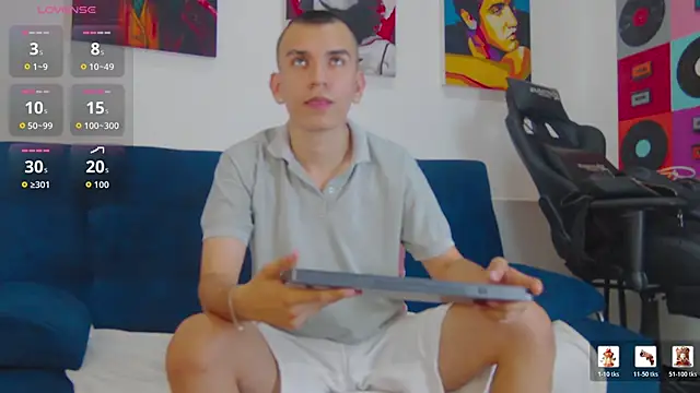 Rowan_Cley Adlı Modelin Web Kamerası Şovu