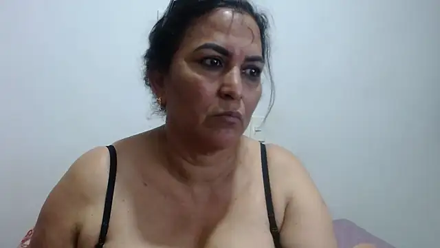 kristalmarelyn Adlı Modelin Web Kamerası Şovu