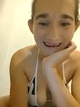 sodacherry's Webcam Show