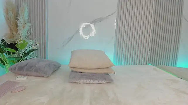 nathassa_grant_'s Live XXX Chat