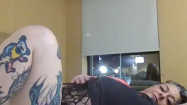 Kitty_bang's Live XXX Chat
