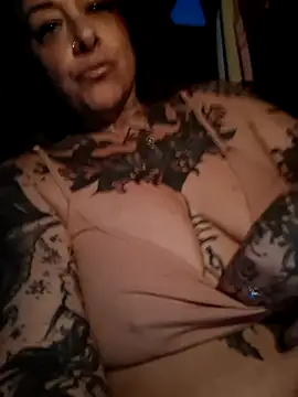 Kitty_bang: вебкам-шоу