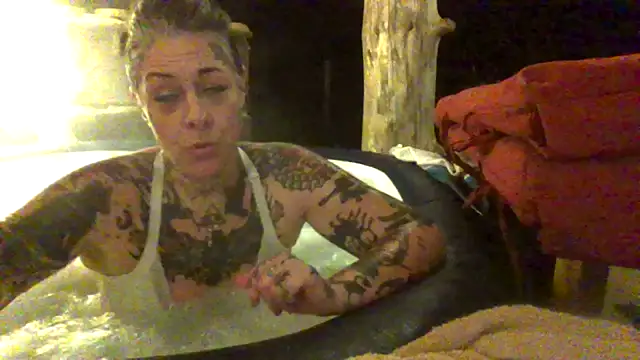 Kitty_bang's Webcam Show