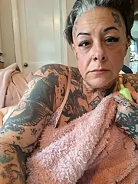 Kitty_bang's Webcam Show