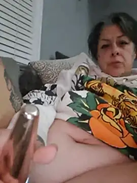 Kitty_bang's Webcam Show