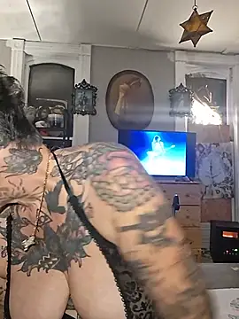 צ'אט XXX בשידור חי של Kitty_bang