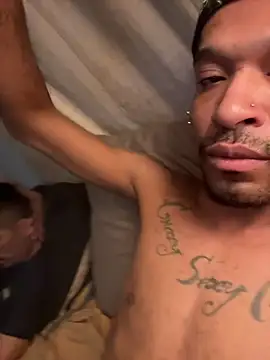 JRNBLU44's Webcam Show