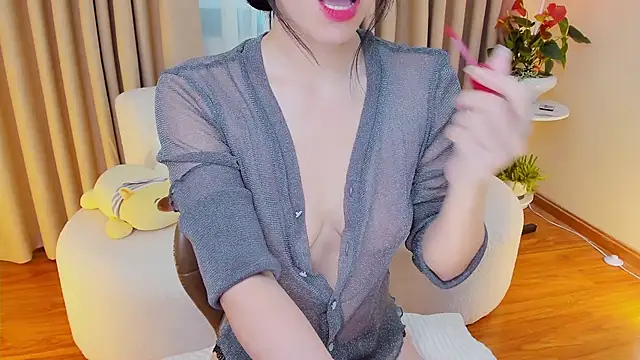MianSugerrr's Webcam Show