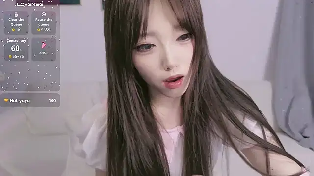 luckyuyu66 网络视讯表演