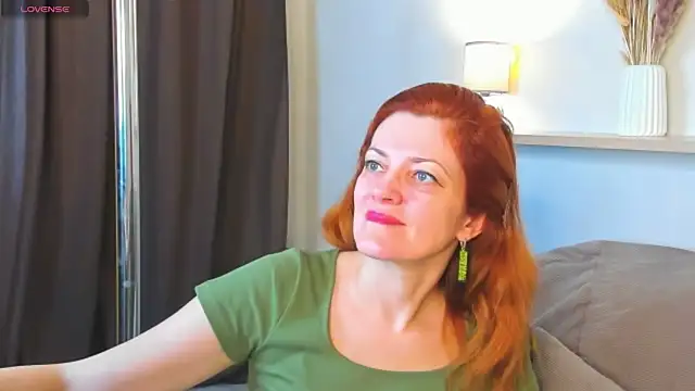 Julia_Suny Cameră chat live