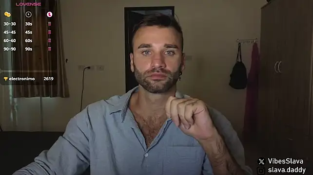 DaddySlava Pertunjukan Webcam