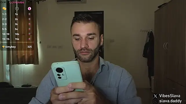Show modela DaddySlava na web-kameri