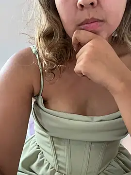 BruisedCarfare Webcam-Show