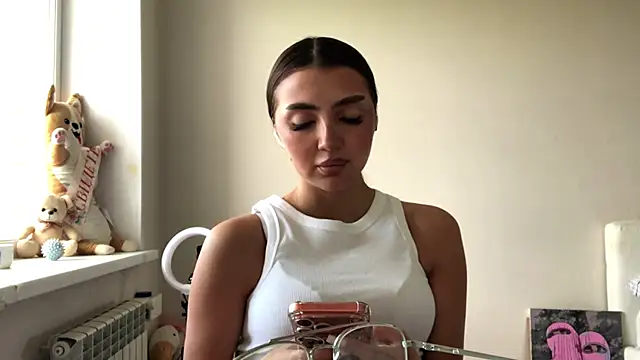 Živý XXX chat AlvinaMair