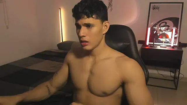 Massimo_Rinaldi Pertunjukan Webcam