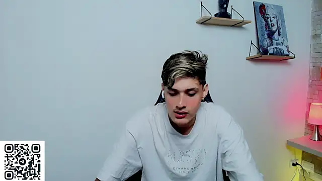 flaquito___ Show Webcam