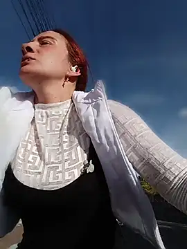 Samyra_Biker12's Webcam Show