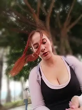 Samyra_Biker12 Show Webcam