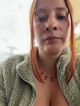 Samyra_Biker12 网络视讯表演