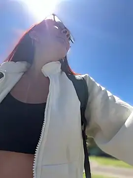 Pokazy przed kamerką – Samyra_Biker12