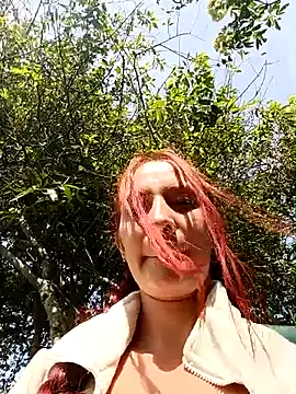 Živý XXX chat Samyra_Biker12