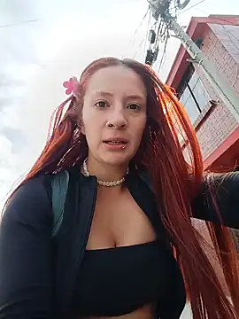 Samyra_Biker12 网络视讯表演