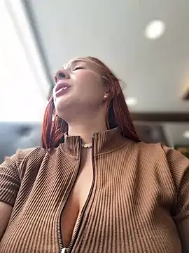 Samyra_Biker12's Webcam Show